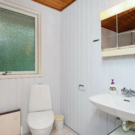Earthy Holiday In Roslev Near Sea بيت للعطل